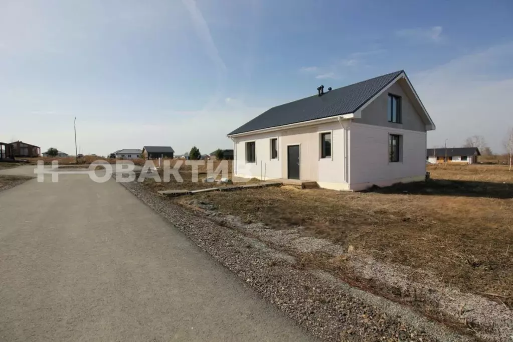 Дом в Новосибирская область, Мошковский район, пос. Октябрьский, Мира ... - Фото 1