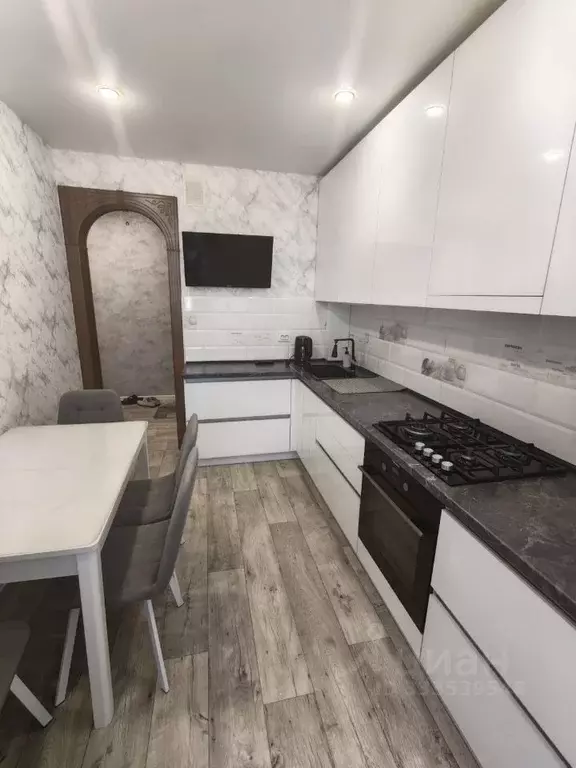 3-к кв. Крым, Керчь ш. Героев Сталинграда, 52/2 (67.7 м) - Фото 1