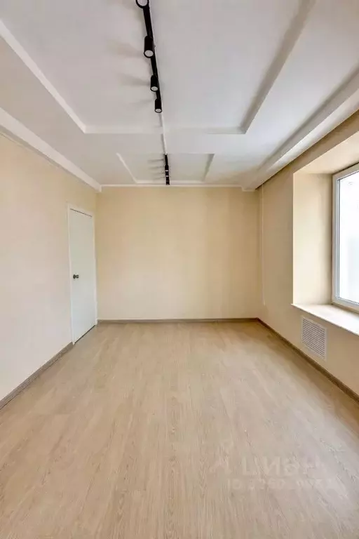 Офис в Свердловская область, Екатеринбург ул. Розы Люксембург, 40 (28 ... - Фото 1