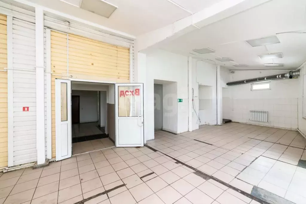 Помещение свободного назначения в Курганская область, Курган ул. ... - Фото 1