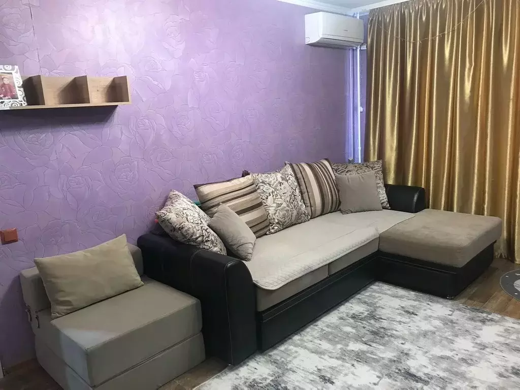 1-к кв. Омская область, Омск ул. Пушкина, 113 (30.9 м) - Фото 2