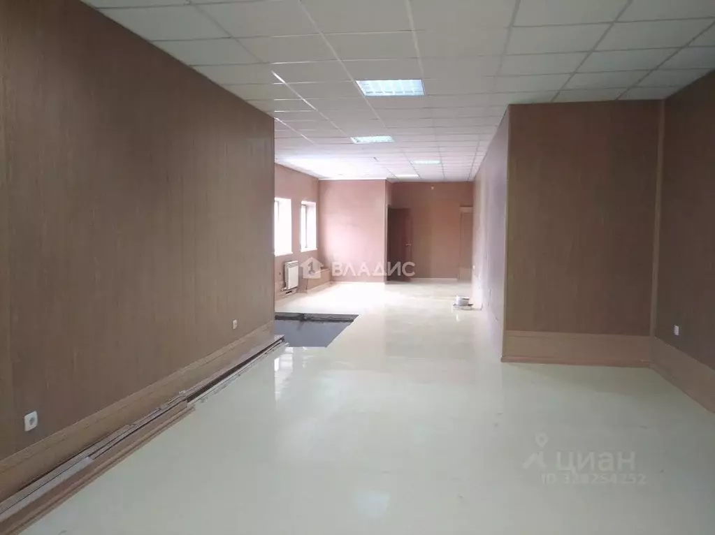 Помещение свободного назначения в Владимирская область, Владимир ул. ... - Фото 2