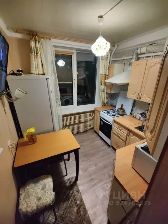 2-к кв. Ленинградская область, Кингисепп Аптекарский пер., 10 (42.4 м) - Фото 2