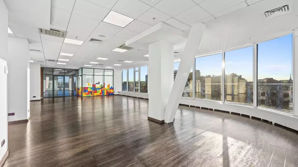 Офис в Санкт-Петербург ул. Чапаева, 15к2В (756 м) - Фото 2