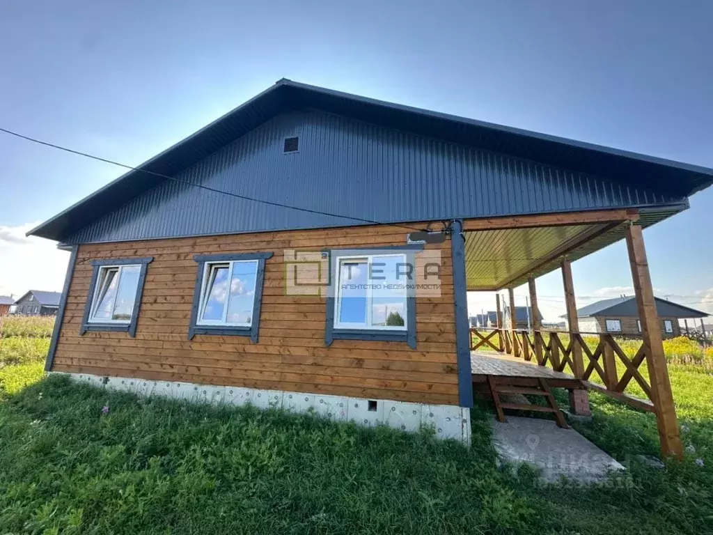 Дом в Башкортостан, Уфимский район, Кирилловский сельсовет, д. ... - Фото 1