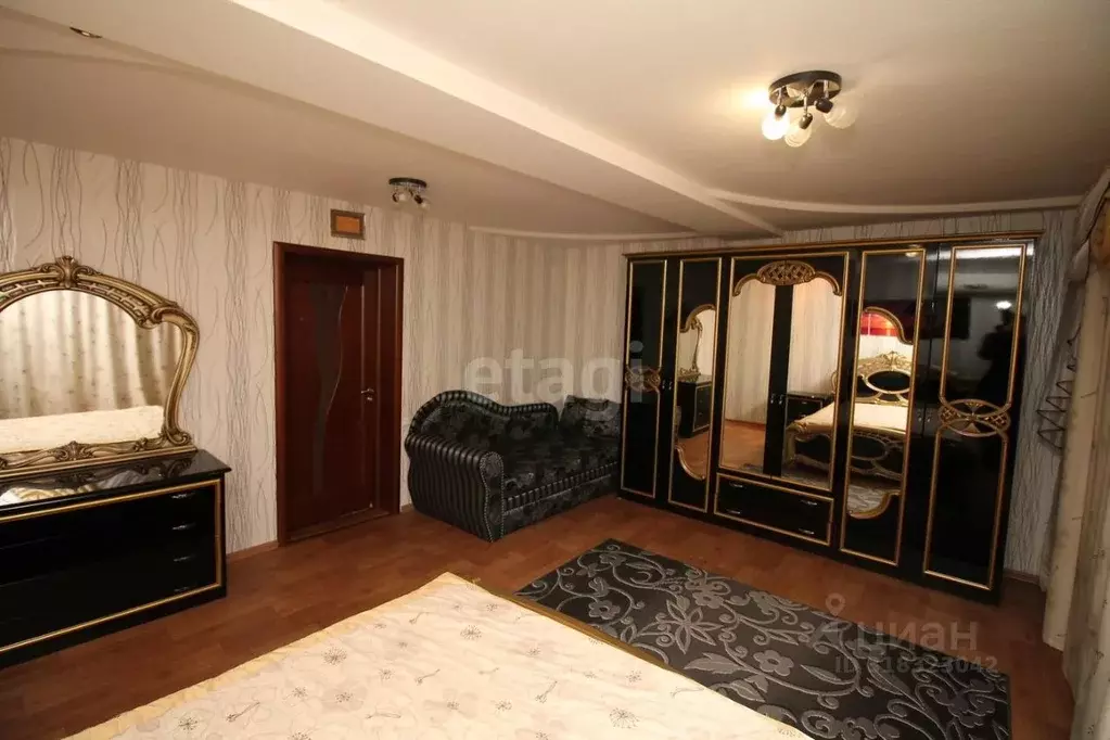 Дом в Ульяновская область, Ульяновск пер. 4-й Советский, 28 (150 м) - Фото 0