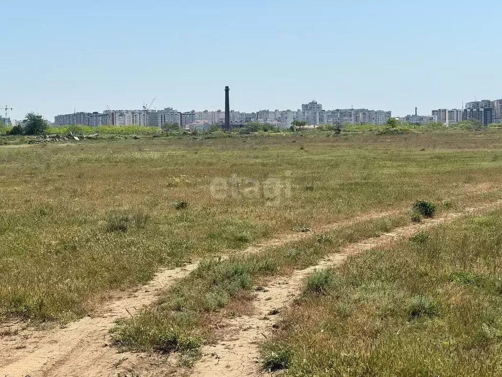 Участок в Крым, Сакский район, с. Суворовское ул. Суворовская, 1Б (8.0 ... - Фото 0