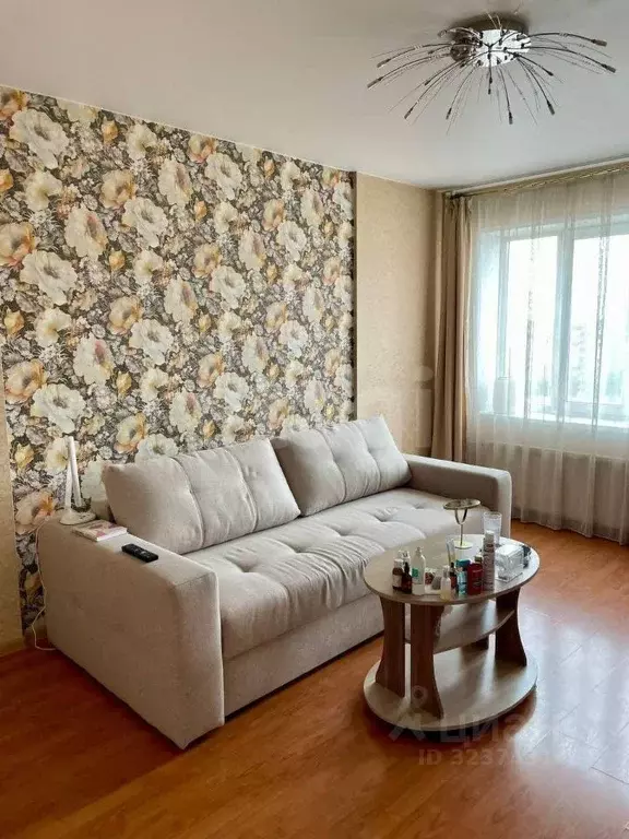 1-к кв. Удмуртия, Ижевск ул. Василия Чугуевского, 9 (41.8 м) - Фото 1