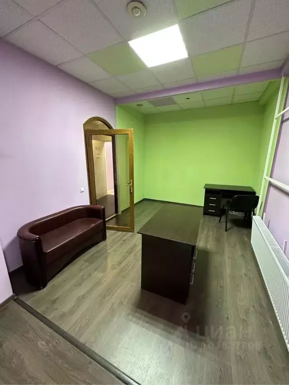 Офис в Псковская область, Псков Октябрьский просп, 56 (50.0 м) - Фото 0
