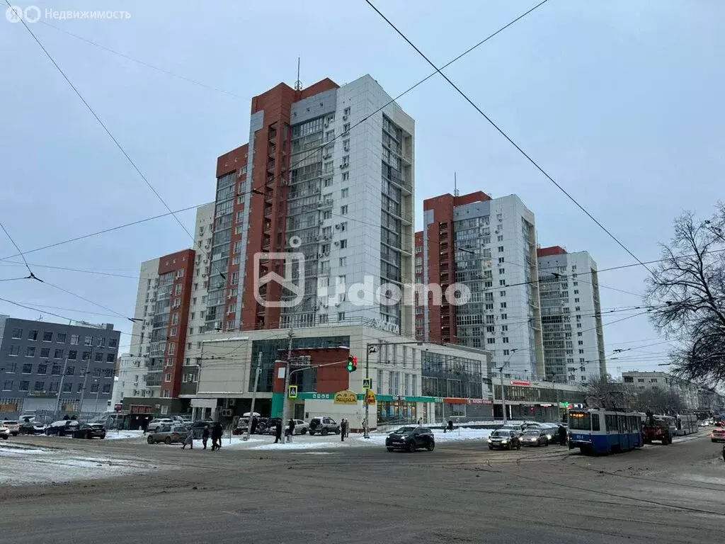 2-комнатная квартира: Уфа, Революционная улица, 72 (63.3 м) - Фото 0