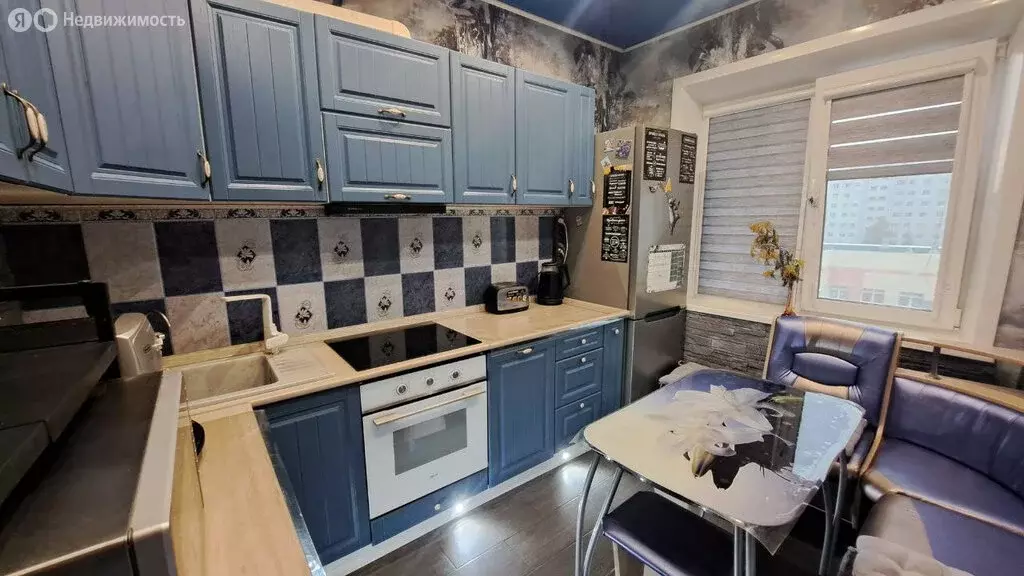 3-комнатная квартира: Архангельск, улица Фёдора Абрамова, 5к1 (62.6 м) - Фото 0