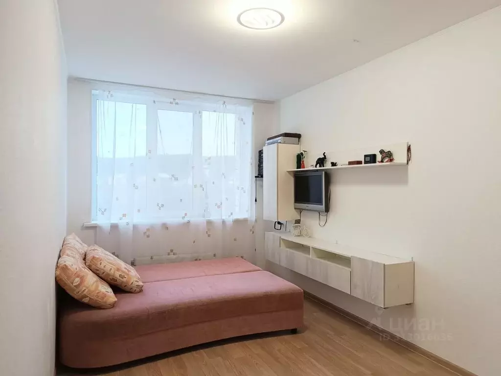 1-к кв. Свердловская область, Екатеринбург ул. Щербакова, 150 (37.0 м) - Фото 1