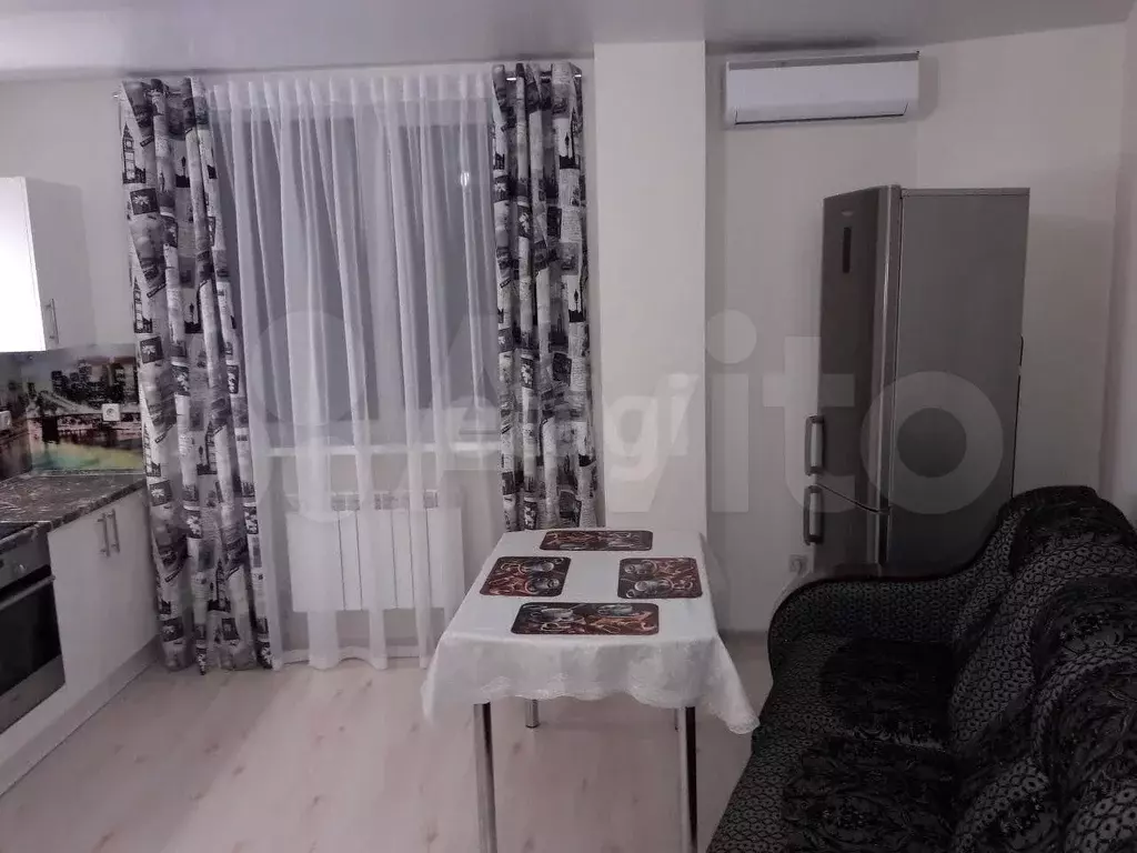 1-к. квартира, 43 м, 3/8 эт. - Фото 1