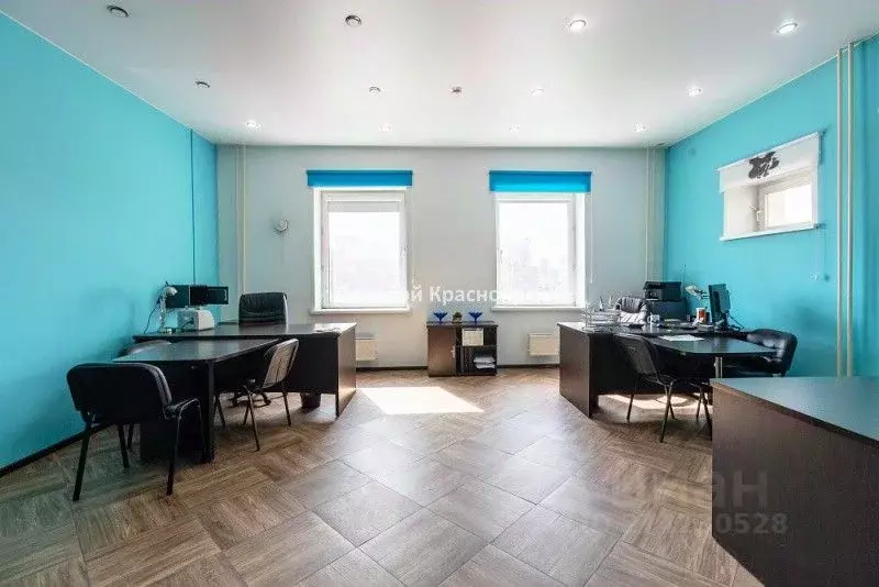 Офис в Красноярский край, Красноярск ул. Авиаторов, 62 (263 м) - Фото 1