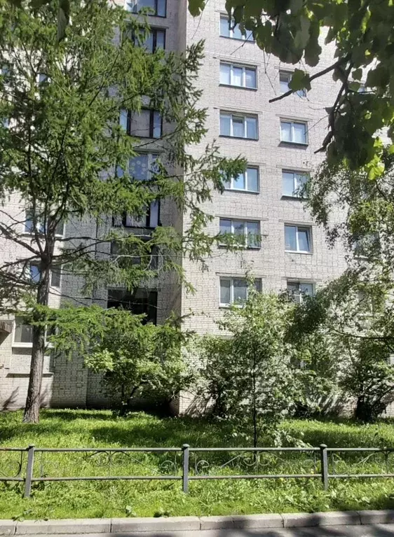 Комната 18 м в 8-к., 3/9 эт. - Фото 0