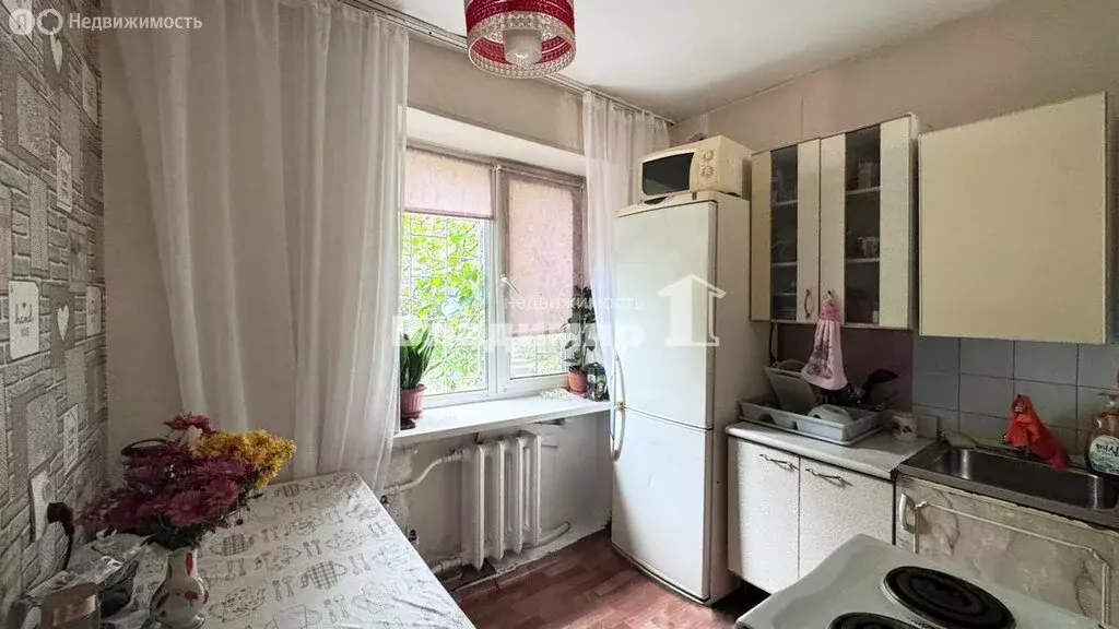 2-комнатная квартира: Находка, Пограничная улица, 10Б (38.3 м) - Фото 1