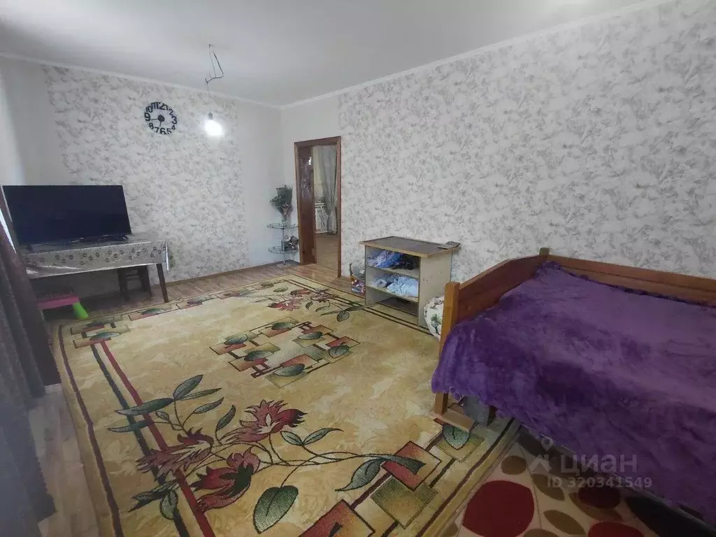 Дом в Краснодарский край, Северский район, Григорьевское с/пос, ... - Фото 1