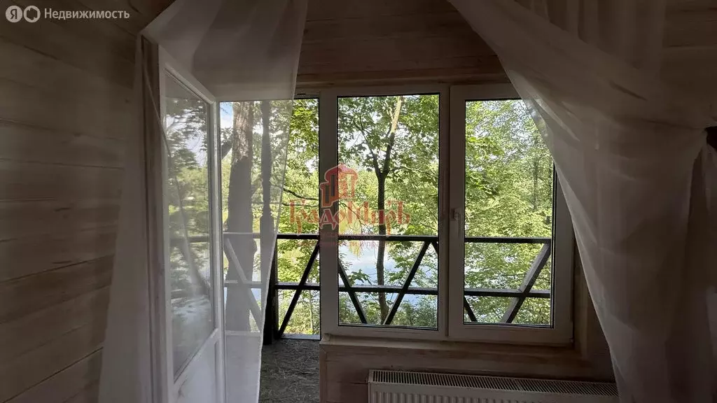 Дом в посёлок городского типа Зеленоградский, улица Чкалова, 6А (126.8 ... - Фото 1