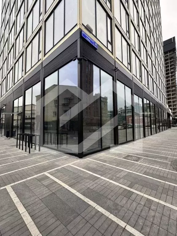 Помещение свободного назначения в Москва Летниковская ул., 9 (83 м) - Фото 1