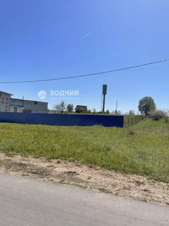 Участок в Чувашия, Чебоксарский муниципальный округ, д. Мадикасы ул. ... - Фото 0
