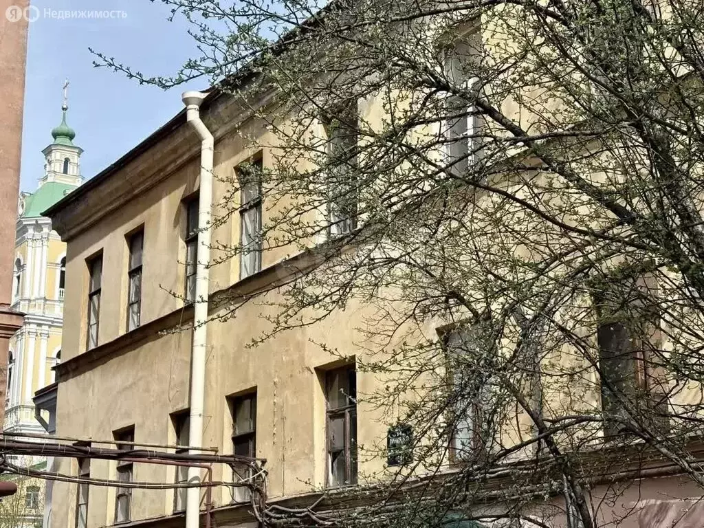 4-комнатная квартира: Санкт-Петербург, 8-я линия Васильевского ... - Фото 2