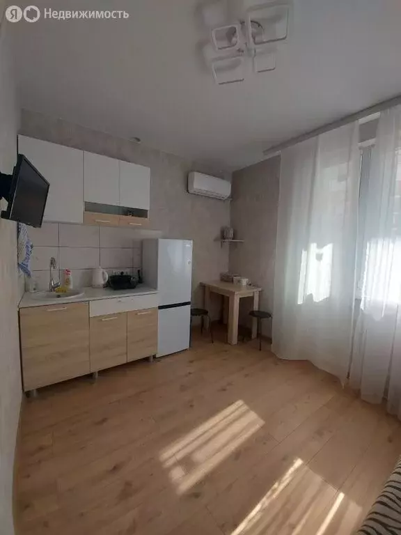Квартира-студия: Краснодар, улица Западный Обход, 39/2к5 (19 м) - Фото 0