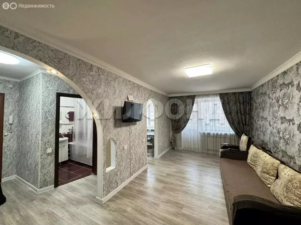 2-комнатная квартира: Георгиевск, улица Калинина, 100 (43 м) - Фото 1