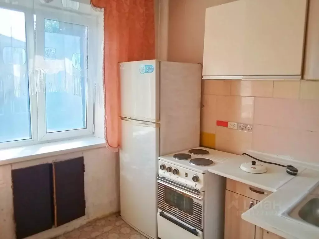 2-к кв. Кемеровская область, Новокузнецк ул. Ленина, 27 (46.0 м) - Фото 0