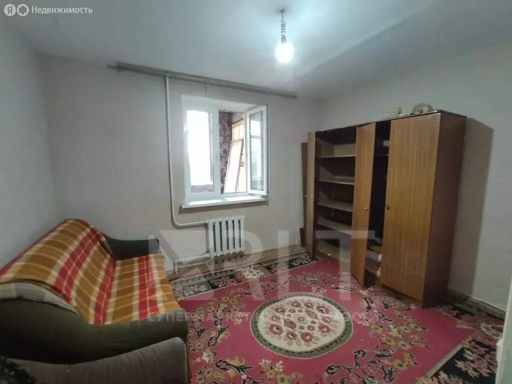 2-комнатная квартира: Махачкала, улица Невского, 6 (60 м) - Фото 1