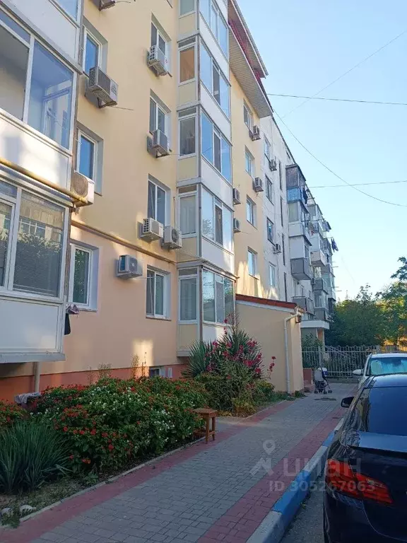 3-к кв. Крым, Феодосия ул. Чкалова, 96А (70.0 м) - Фото 0
