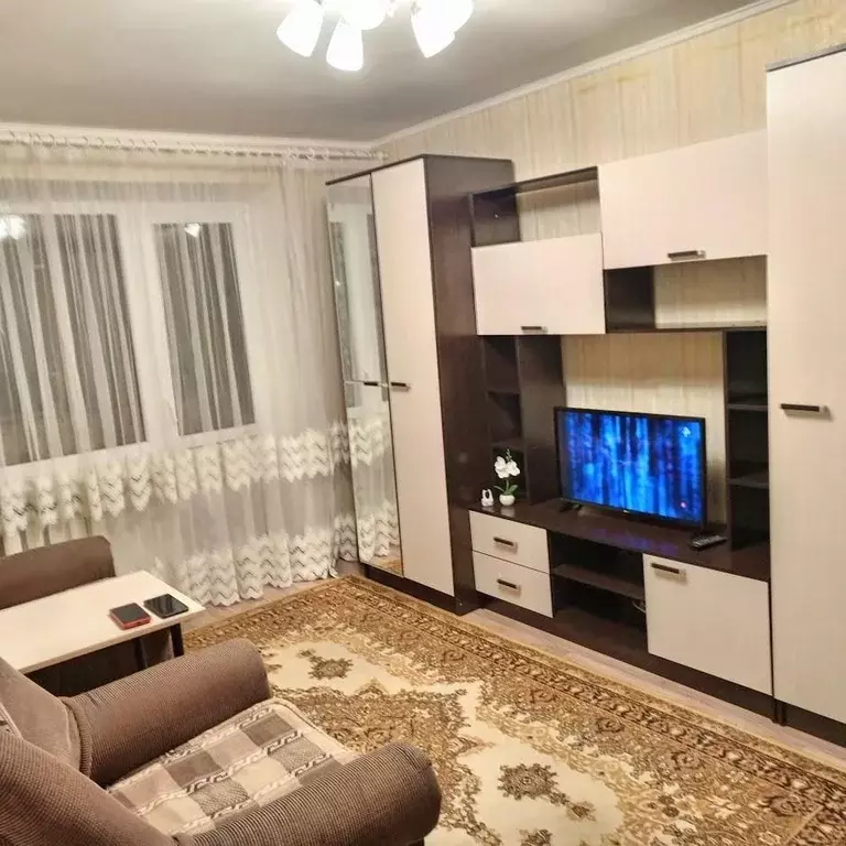 1-к кв. Ростовская область, Ростов-на-Дону ул. Новаторов, 10 (33.0 м) - Фото 1