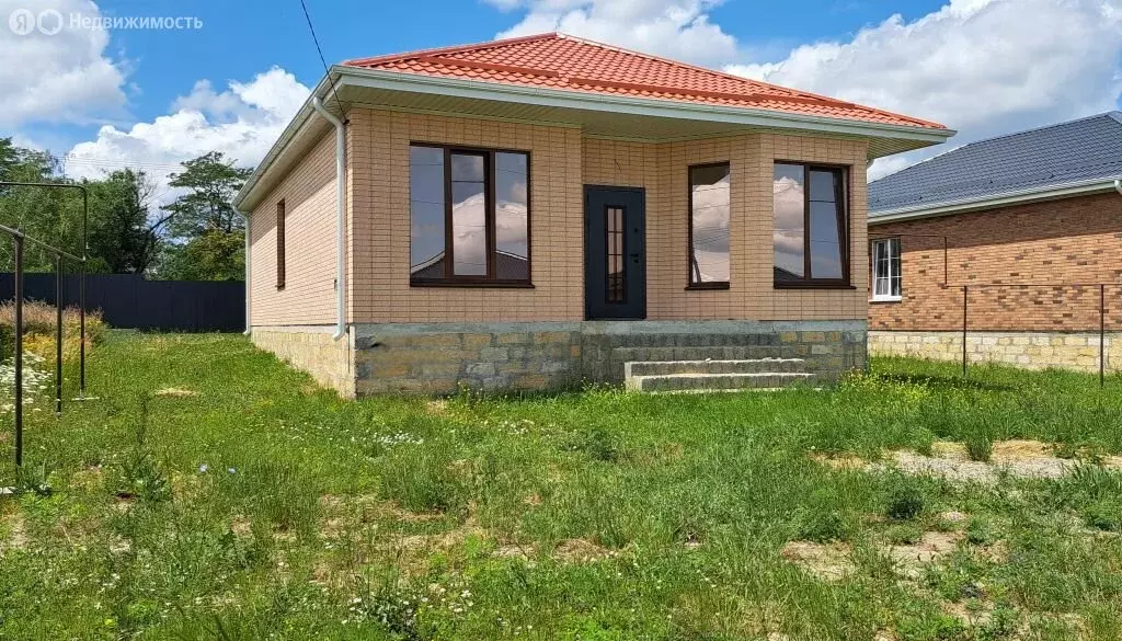 Дом в Михайловск, Луговая улица (135 м) - Фото 1