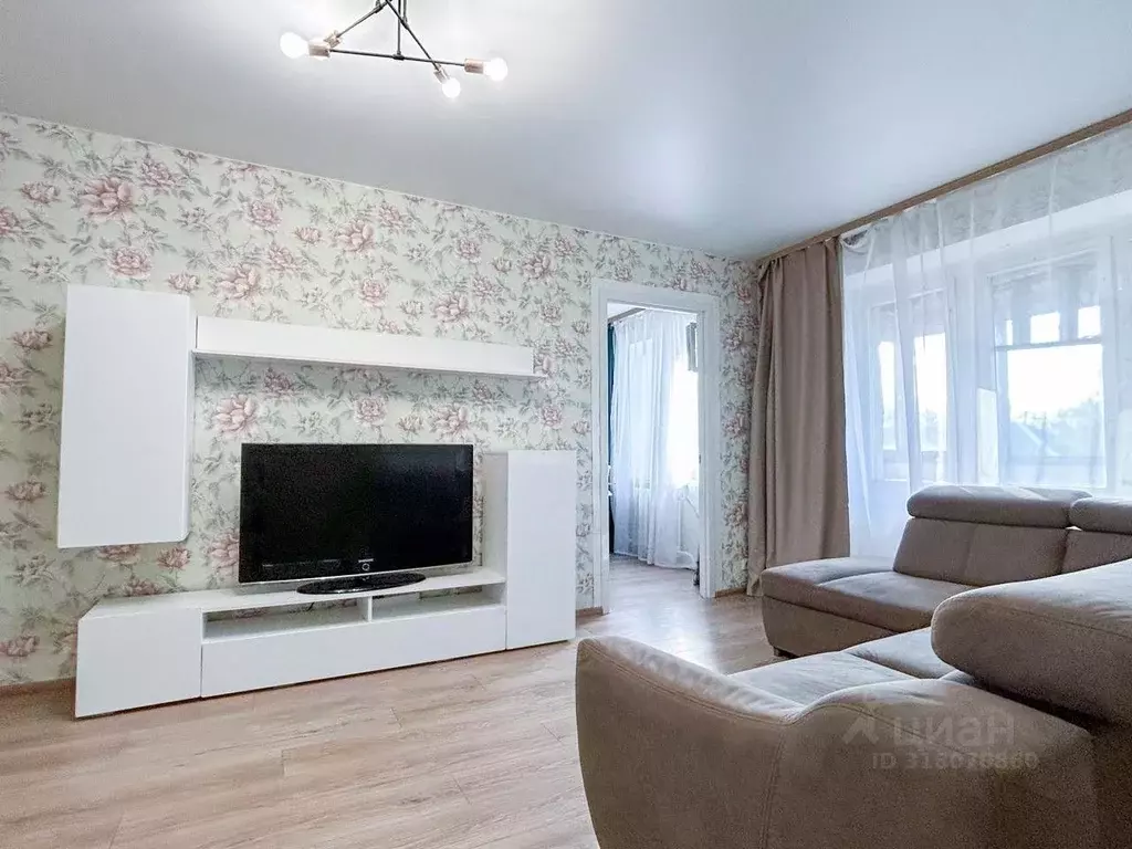 2-к кв. Московская область, Щелково ул. Комарова, 15 (44.8 м) - Фото 0