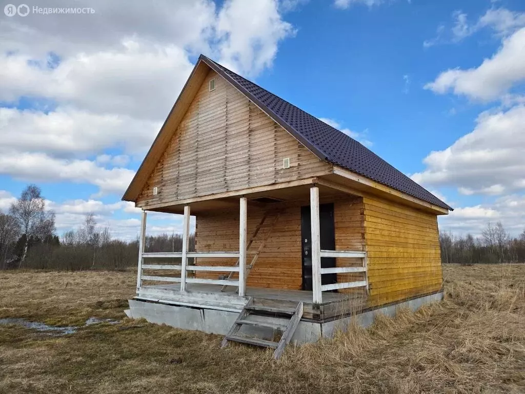Дом в Тверская область, Старицкий муниципальный округ, деревня ... - Фото 2