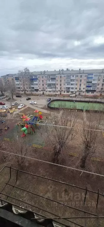 2-к кв. Самарская область, Сызрань ул. Комарова, 4 (45.9 м) - Фото 0