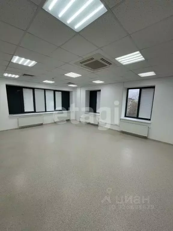 Офис в Калужская область, Калуга ул. Мичурина, 11 (150 м) - Фото 1