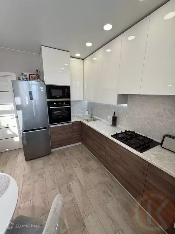 Продаётся 2-к квартира, 62 м - Фото 0