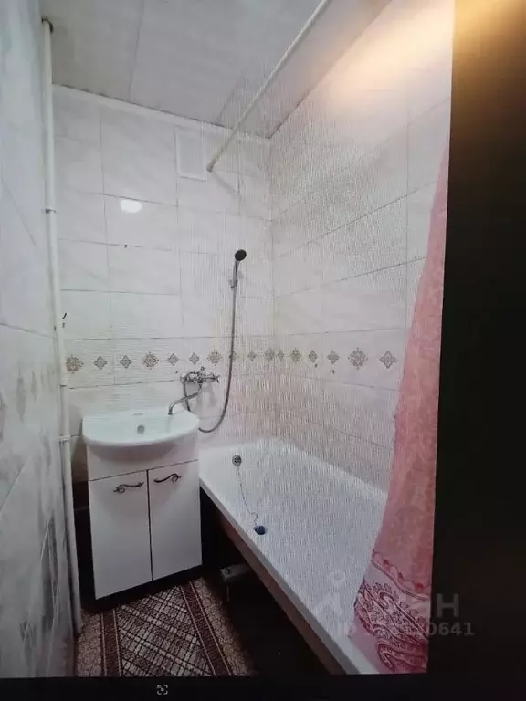 2-к кв. Татарстан, Казань ул. Вишневского, 61 (56.0 м) - Фото 1