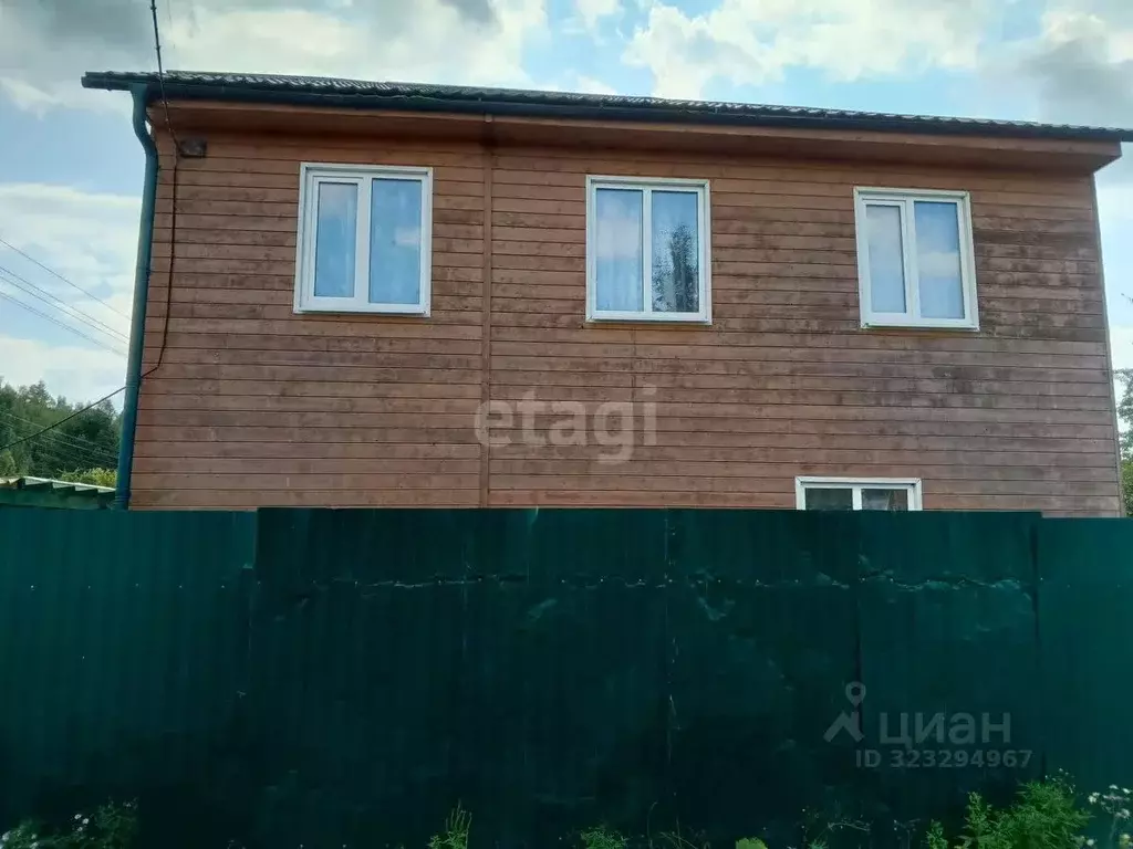 Дом в Калужская область, Медынский муниципальный округ, Медынь (около ... - Фото 1