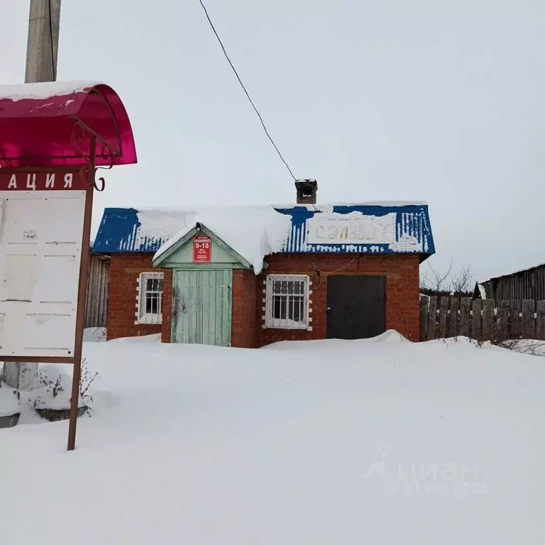 Торговая площадь в Удмуртия, Киясовский район, д. Байсары Советская ... - Фото 0