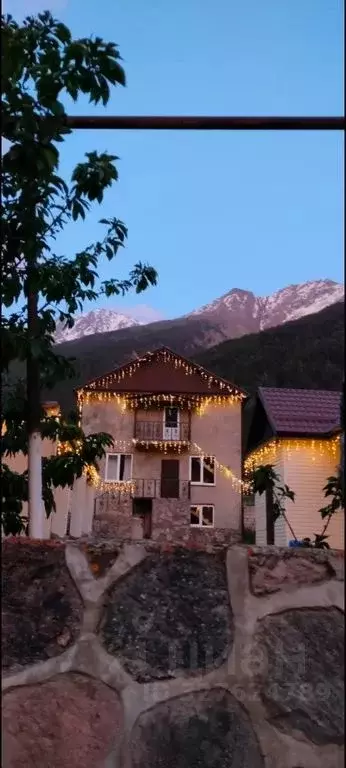 Дом в Кабардино-Балкария, Эльбрусский район, с. Эльбрус  (100 м) - Фото 2