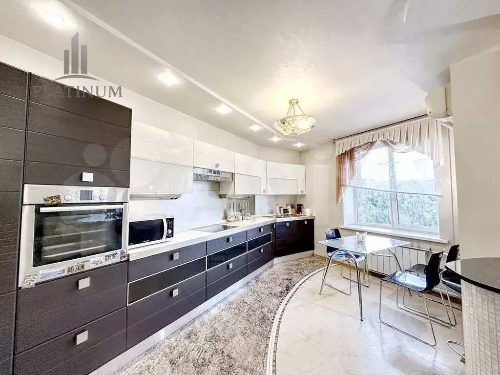 3-к. квартира, 93 м, 6/9 эт. - Фото 1