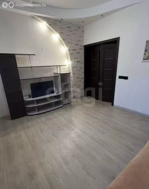 2-комнатная квартира: Ачинск, улица Патушинского, 2 (47 м) - Фото 1