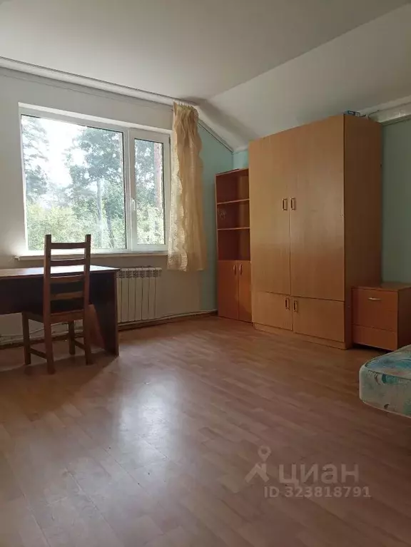 Дом в Ленинградская область, Всеволожск просп. Толстого, 110 (150 м) - Фото 1