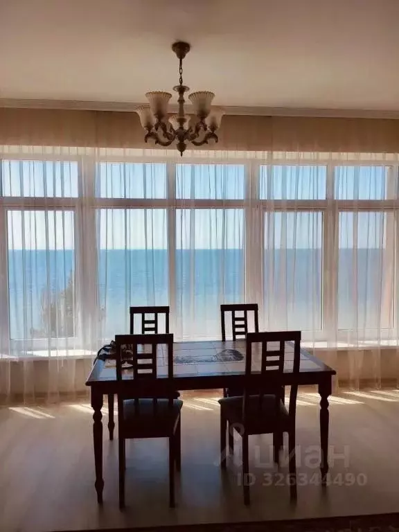 1-к кв. Крым, Евпатория ул. Маяковского, 17Бк1 (68.0 м) - Фото 1