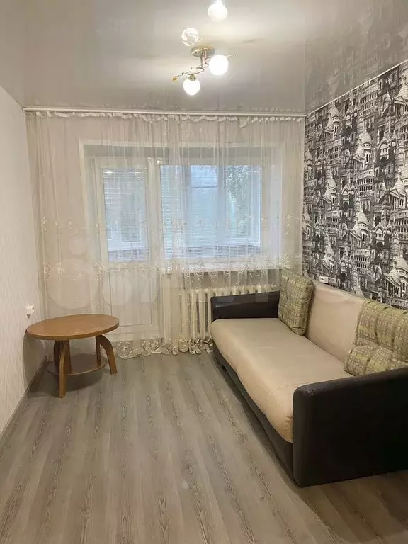 Комната 17,6 м в 5-к., 4/5 эт. - Фото 0