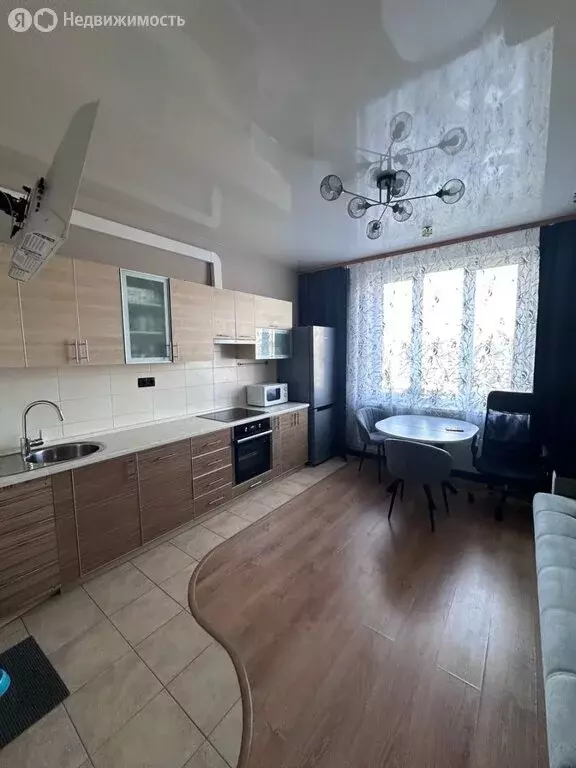 2-комнатная квартира: Ростов-на-Дону, улица Жданова, 7/33 (56.5 м) - Фото 0