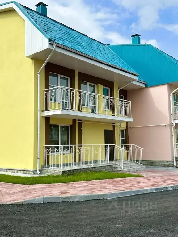 Таунхаус в Свердловская область, Екатеринбург ул. Ежевичная (120 м) - Фото 1
