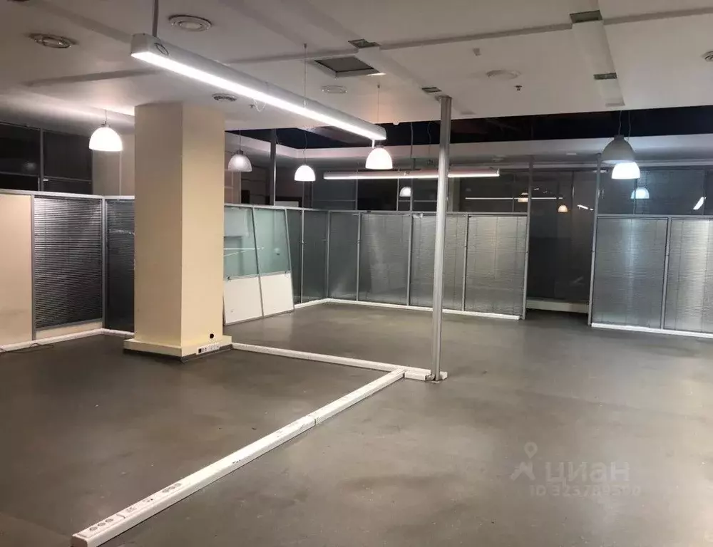 Офис в Москва ул. Красная Пресня, 24 (283 м) - Фото 1