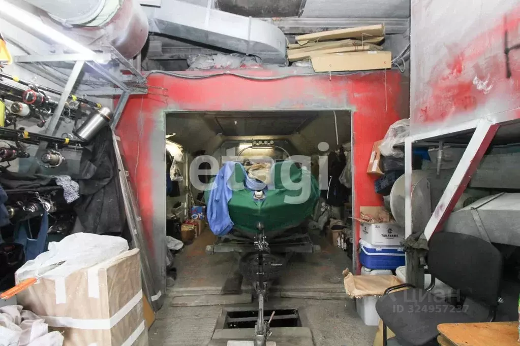 Гараж в Красноярский край, Красноярск ул. 40 лет Победы, 2Д/2 (37 м) - Фото 1